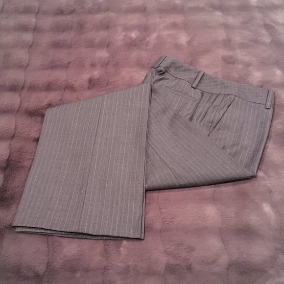 Ann Taylor Pants - NWOT Ann Taylor Petite Margo Wool Dress Pants Gray with Pinstripes (Size 4P)